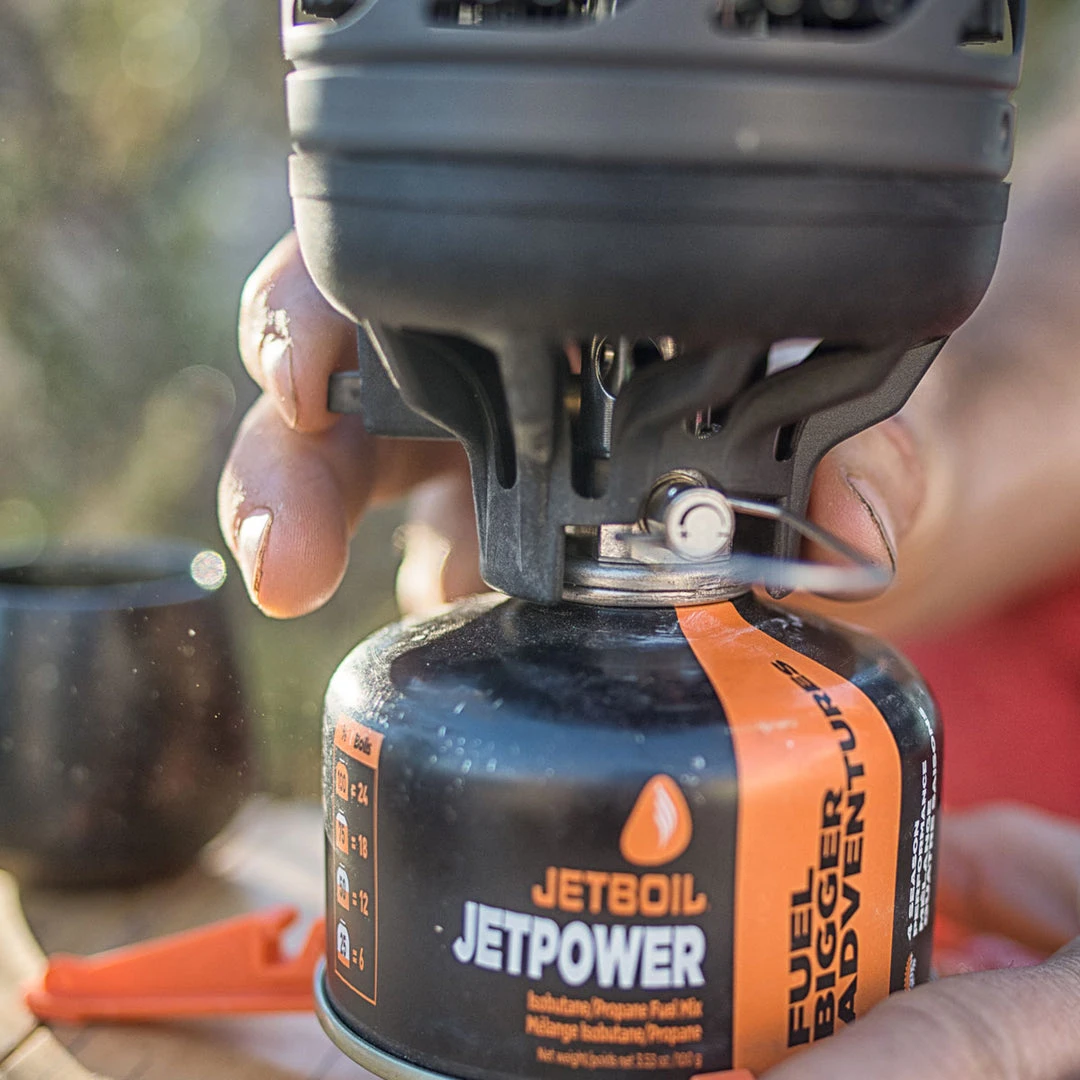Jetboil Flash Cooking System - Carbon CAMP & HIKE 8 Jetboil Flash Cooking System - Carbon CAMP & HIKE